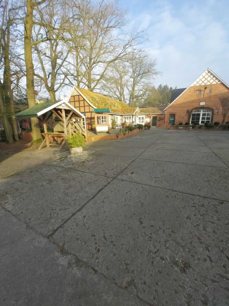 Cafe_Ansicht Hof_3