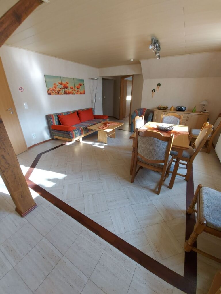 Schockland *** OG *** 4 Personen